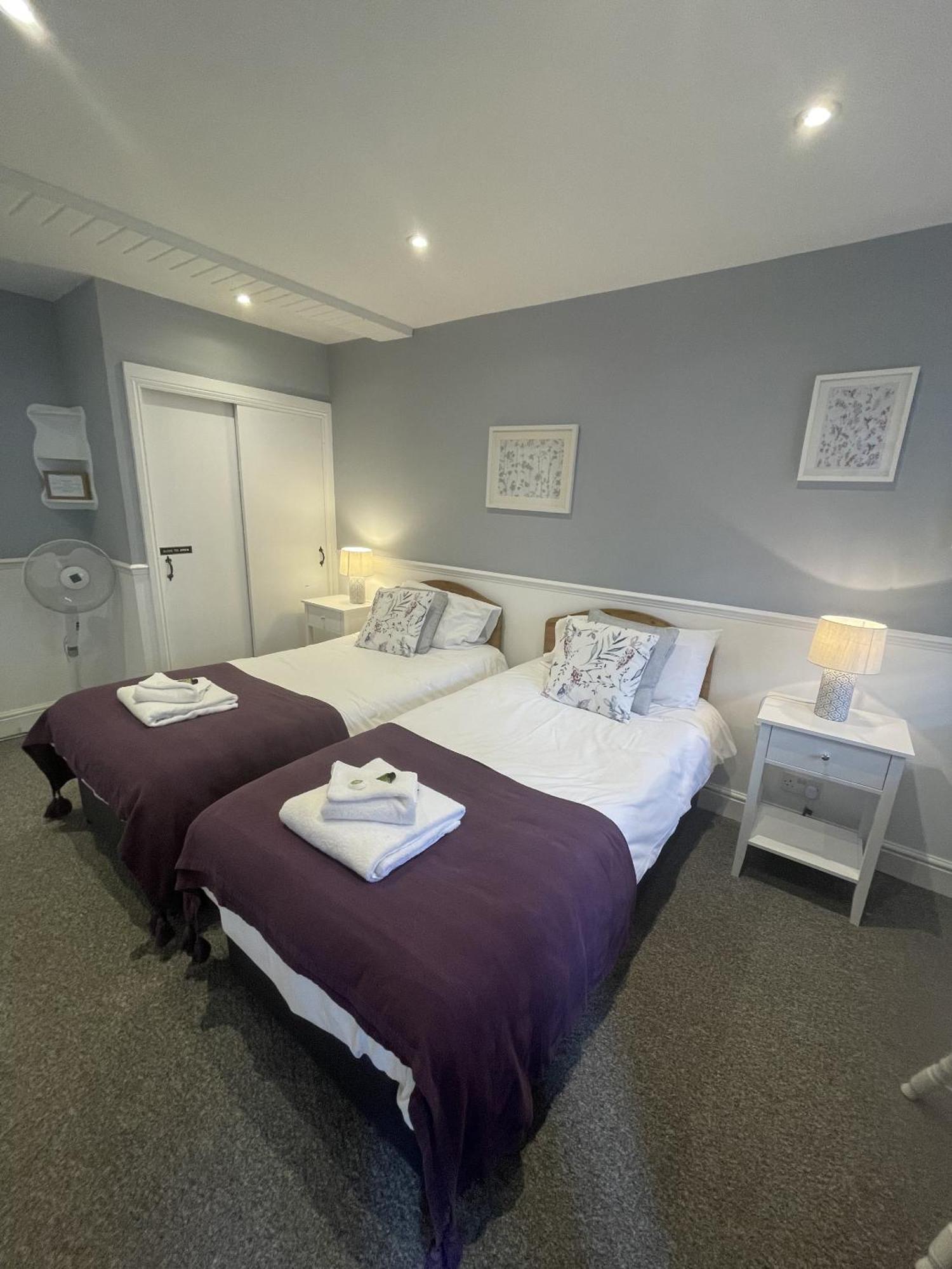 The Windsor Trooper Pub & Inn Chambre photo