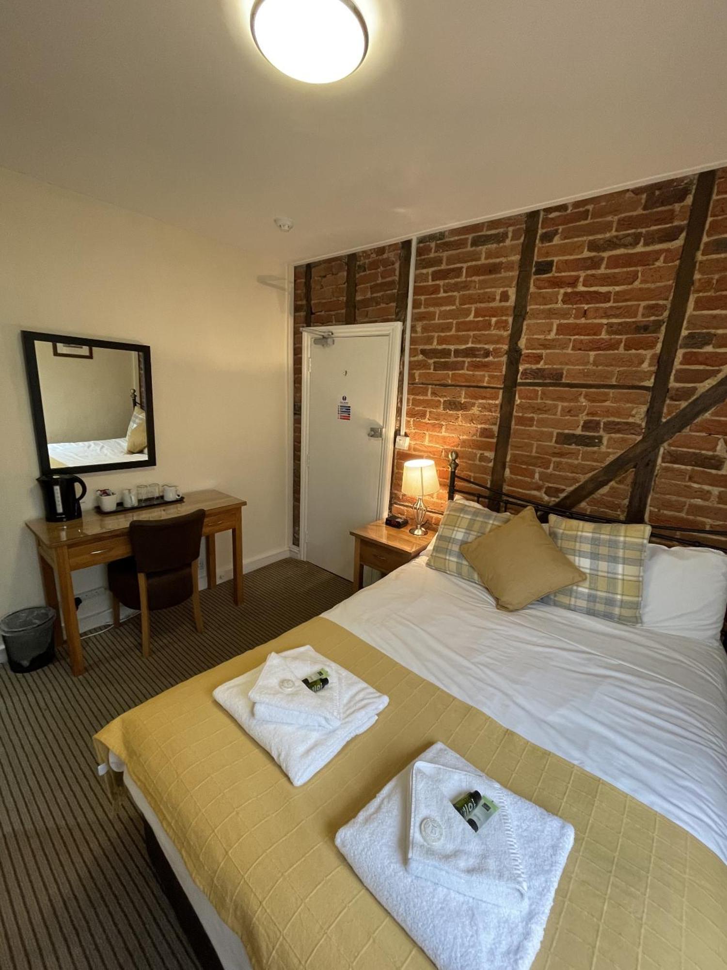 The Windsor Trooper Pub & Inn Chambre photo
